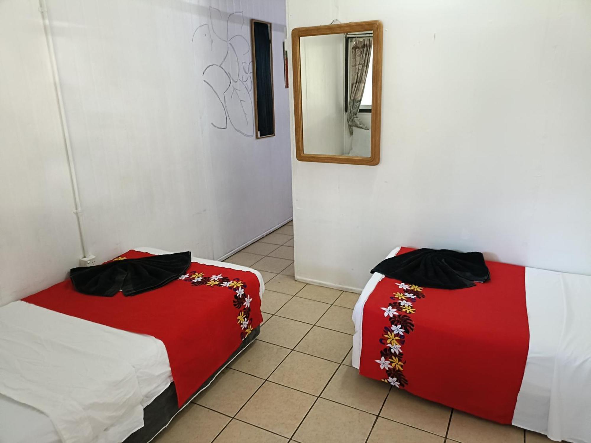 Olivias Accommodation Апіа Екстер'єр фото